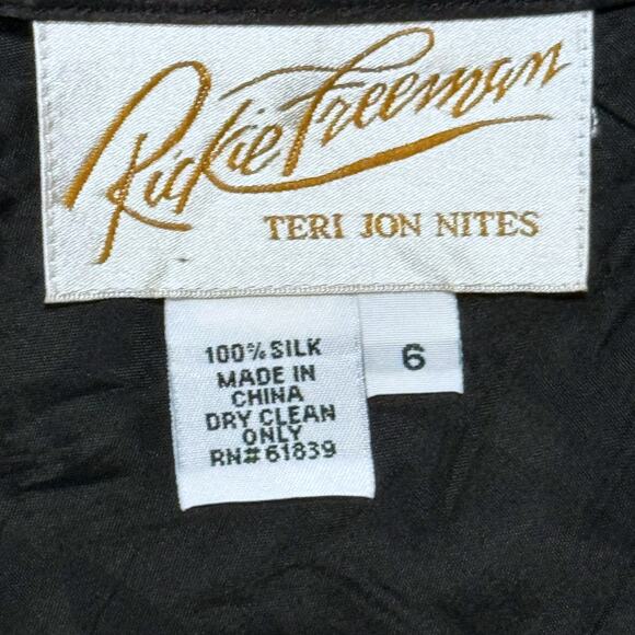 VTG Rickie Freeman Teri Jon Skirt Womens Black Silk Taffeta Rose Ruffle A Line 6 - Picture 5 of 6